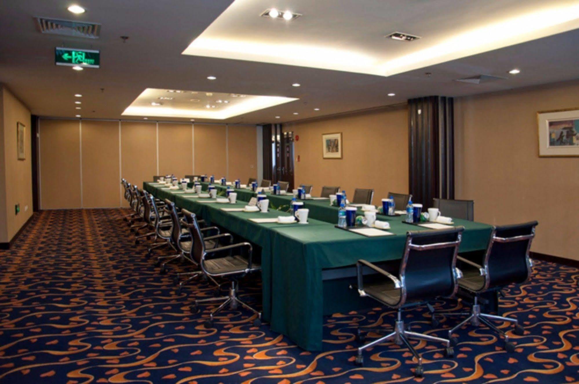 Downtown Hotel Beijing